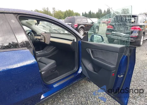 2021 Tesla Model Y Long Range Dual Motor All-Wheel Drive из США, поврежденный, VIN 5YJYGDEE8MF270076